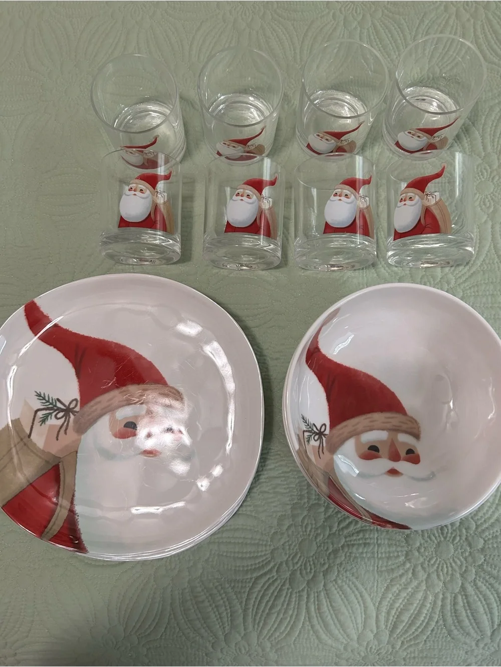 WONDERSHOP Melamine 8 Pc. Red Santa Dinner Set- Plates, Bowls & Glasses. SO CUTE